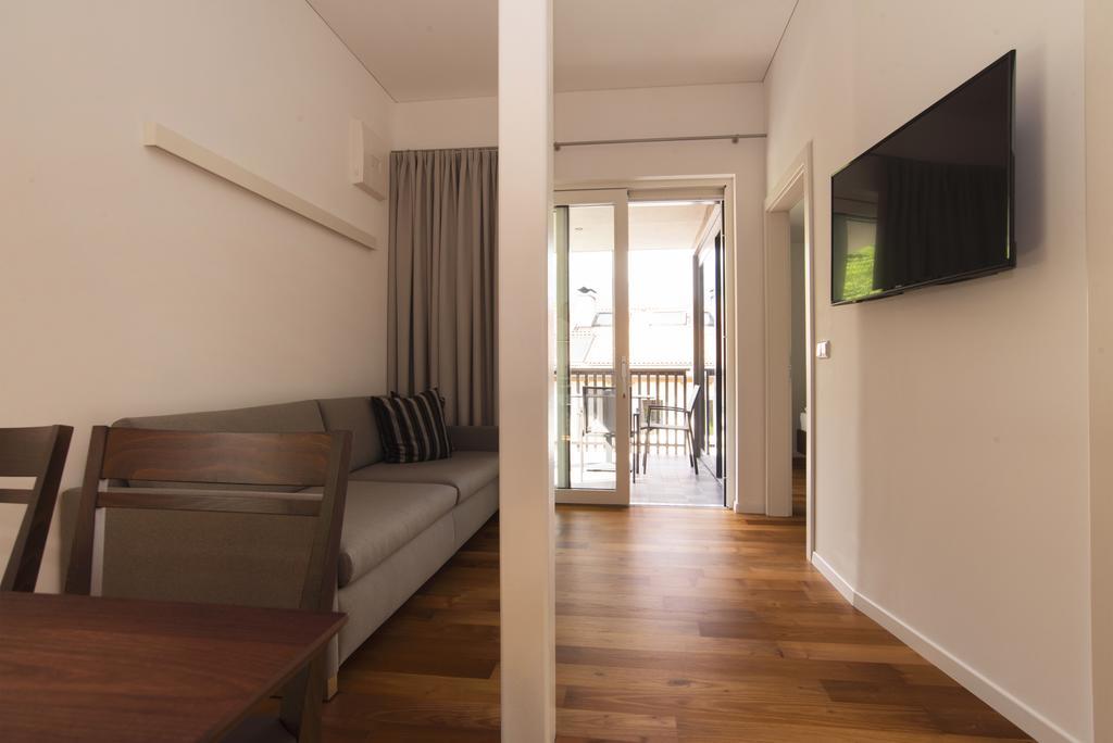 Apparthotel Calma Cermes Buitenkant foto