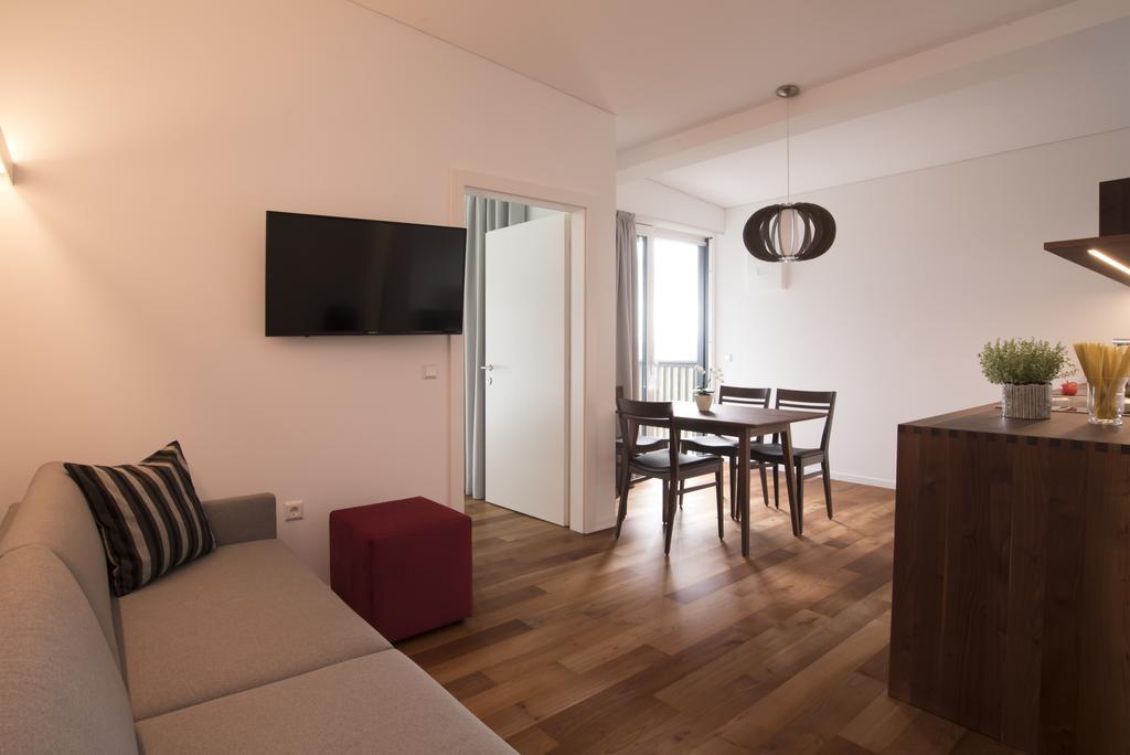 Apparthotel Calma Cermes Buitenkant foto